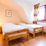 Aparthouse