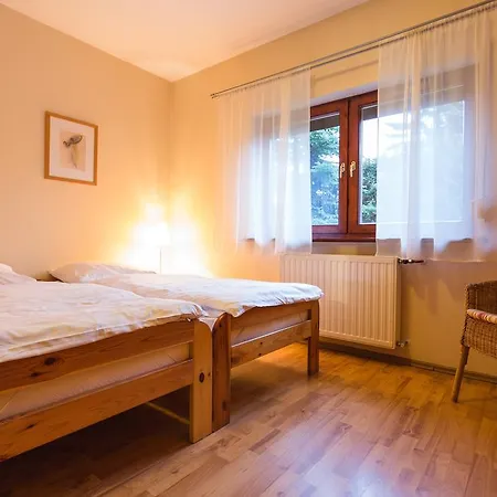 阿帕德公寓 公寓